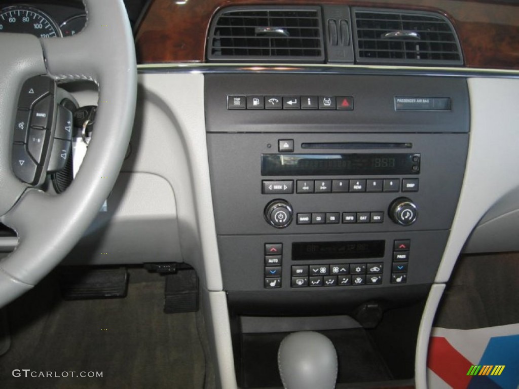 2008 Buick LaCrosse CX Controls Photos