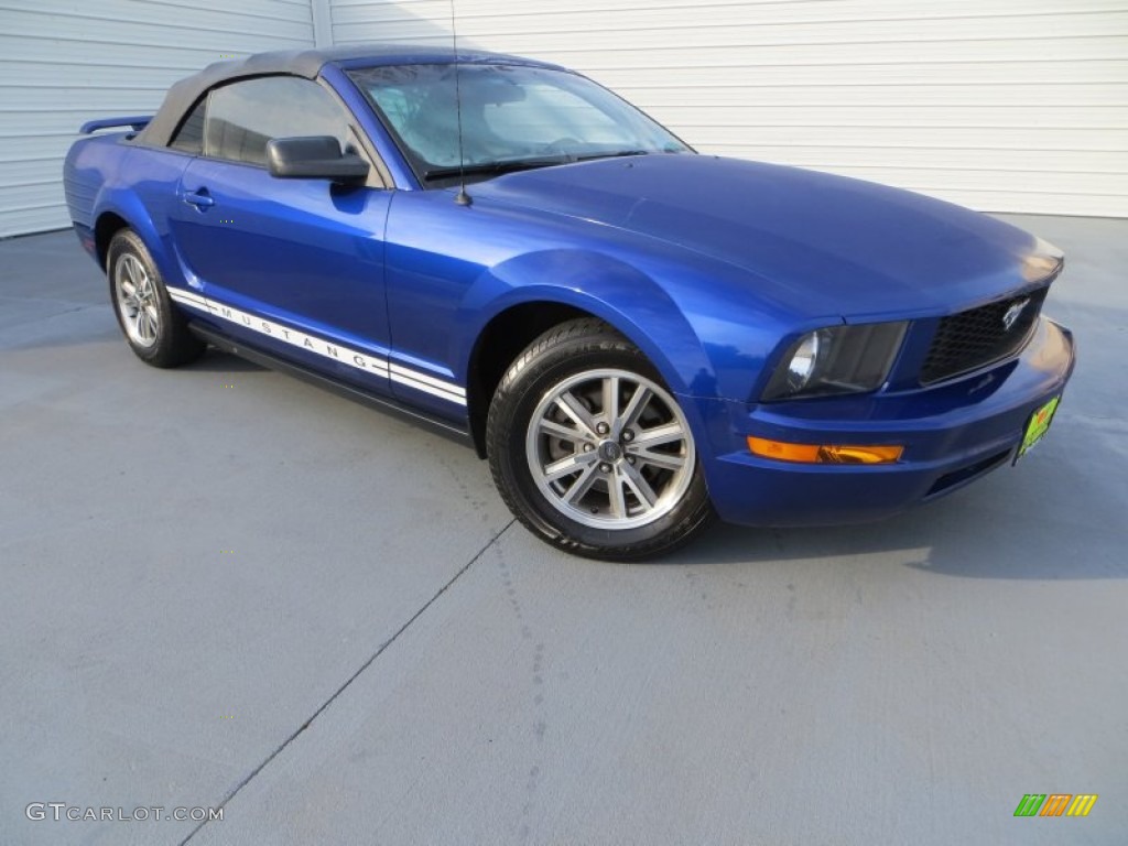 Sonic Blue Metallic 2005 Ford Mustang V6 Premium Convertible Exterior Photo #79223128