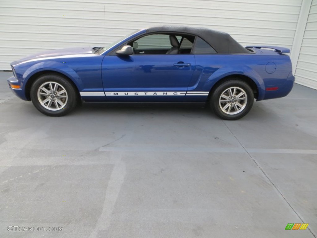 2005 Mustang V6 Premium Convertible - Sonic Blue Metallic / Dark Charcoal photo #6