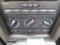 2005 Ford Mustang V6 Premium Convertible Controls