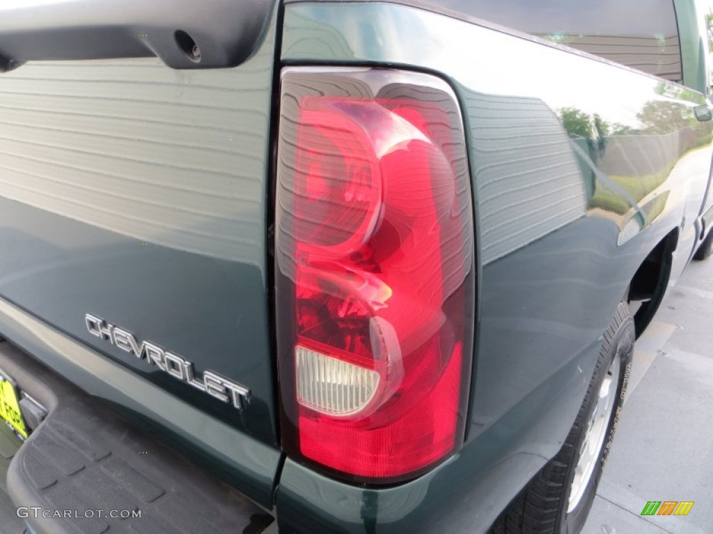 2004 Silverado 1500 LS Extended Cab - Dark Green Metallic / Dark Charcoal photo #23