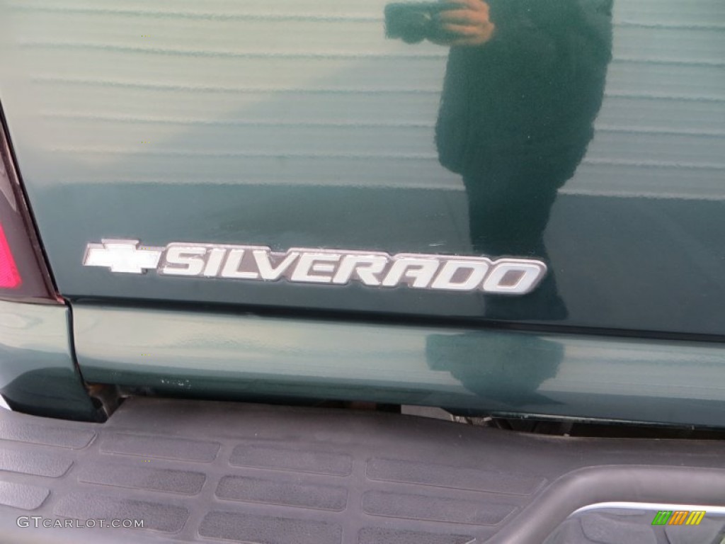 2004 Silverado 1500 LS Extended Cab - Dark Green Metallic / Dark Charcoal photo #25