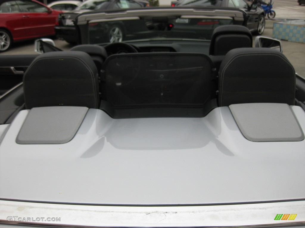 2011 E 550 Cabriolet - Iridium Silver Metallic / Black photo #20