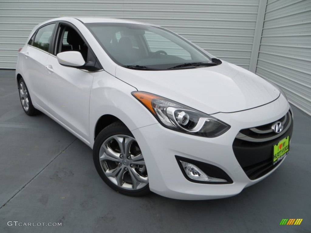 2013 Elantra GT - Monaco White / Black photo #2