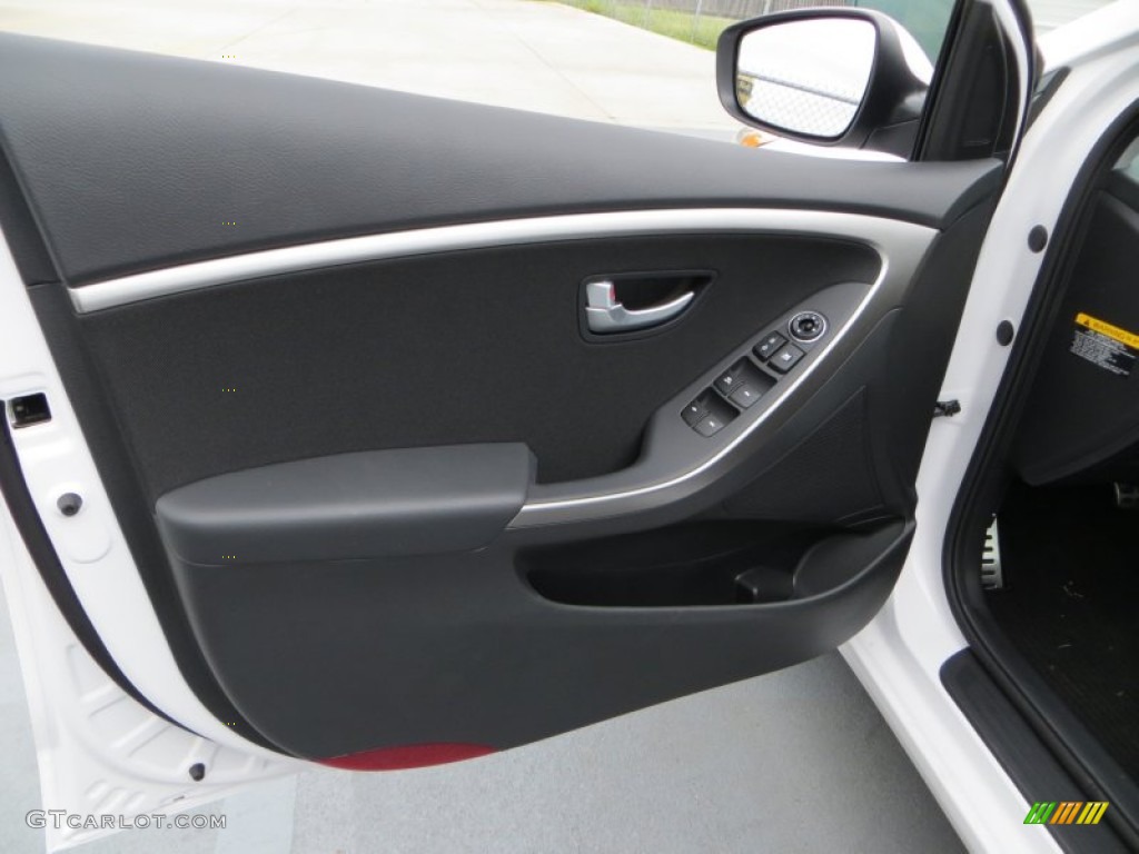 2013 Elantra GT - Monaco White / Black photo #21