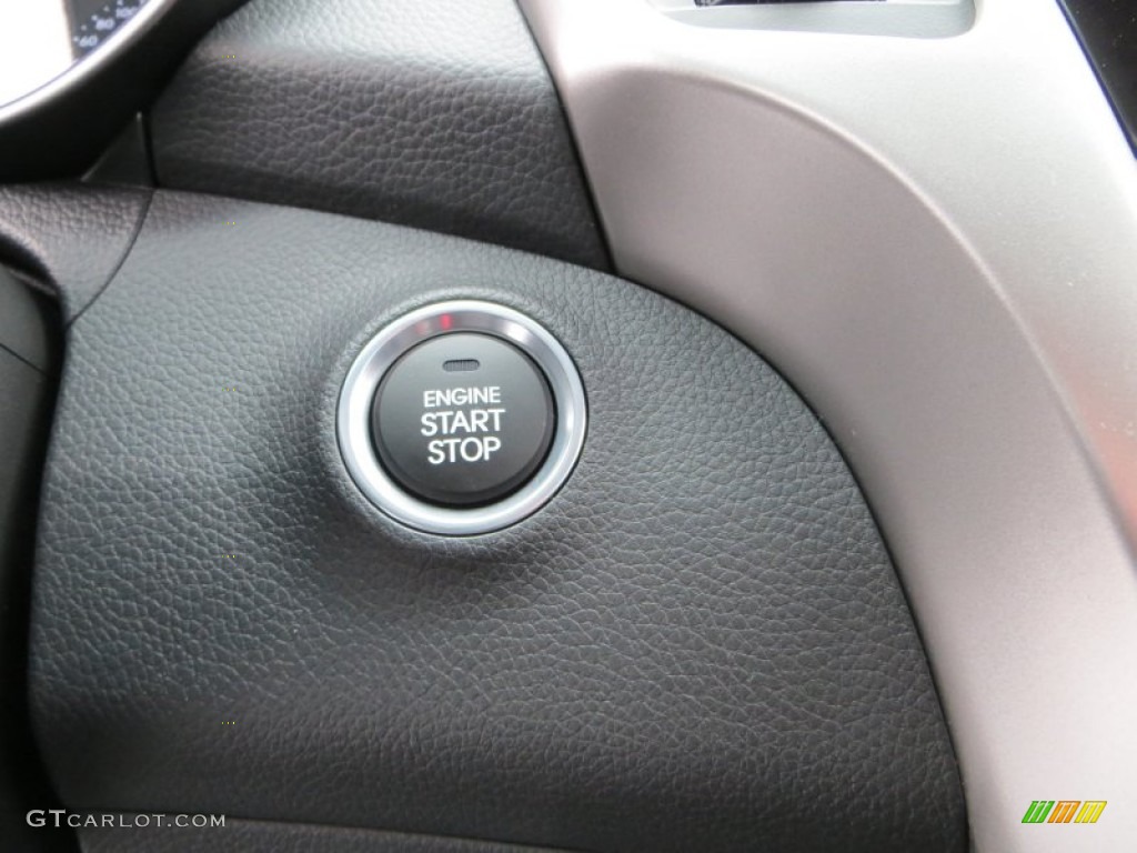 2013 Elantra GT - Monaco White / Black photo #29