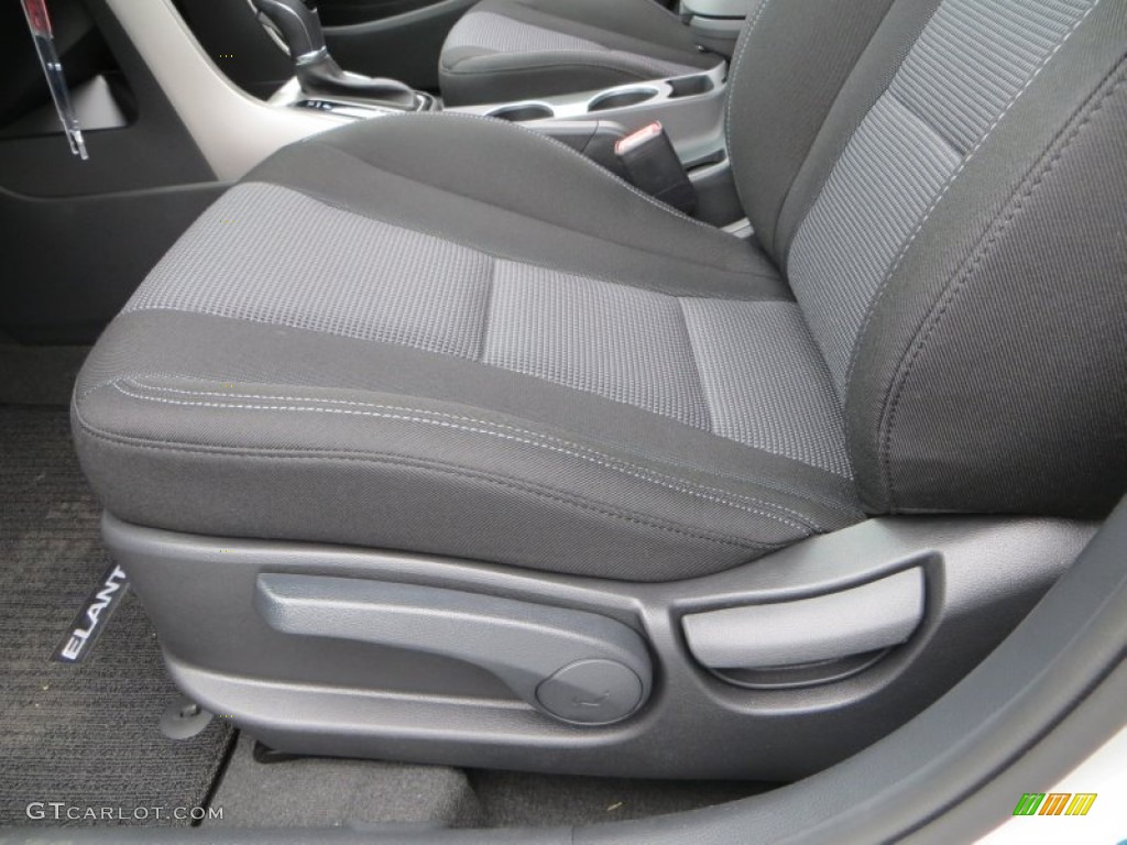 2013 Elantra GT - Shimmering Air Silver / Black photo #23