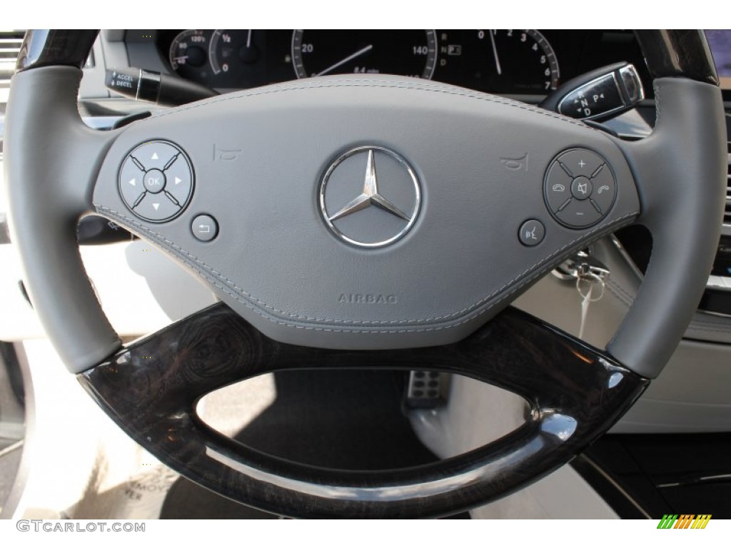 2011 Mercedes-Benz S 550 4Matic Sedan Controls Photo #79228354