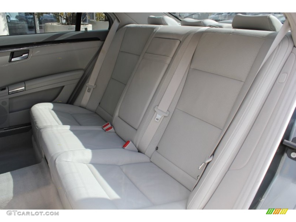 2011 Mercedes-Benz S 550 4Matic Sedan Rear Seat Photo #79228394