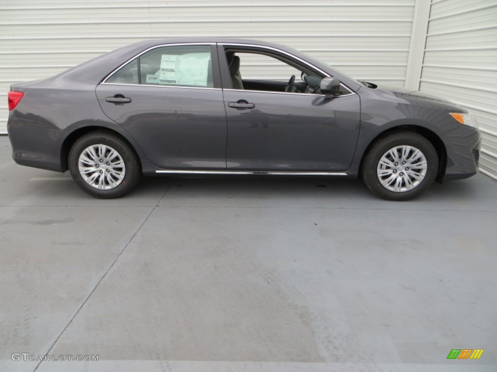 2013 Camry LE - Magnetic Gray Metallic / Ash photo #3