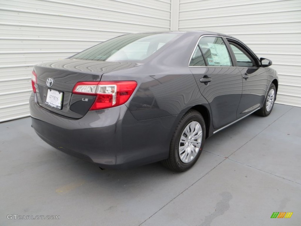 2013 Camry LE - Magnetic Gray Metallic / Ash photo #4