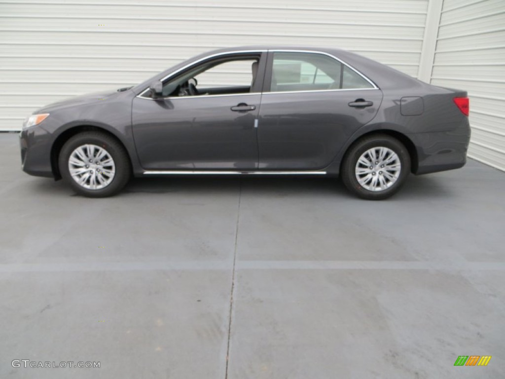 2013 Camry LE - Magnetic Gray Metallic / Ash photo #8