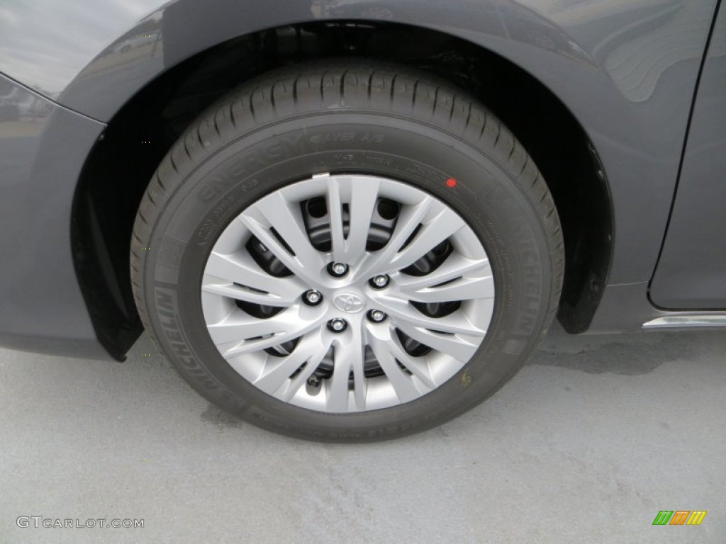 2013 Camry LE - Magnetic Gray Metallic / Ash photo #13