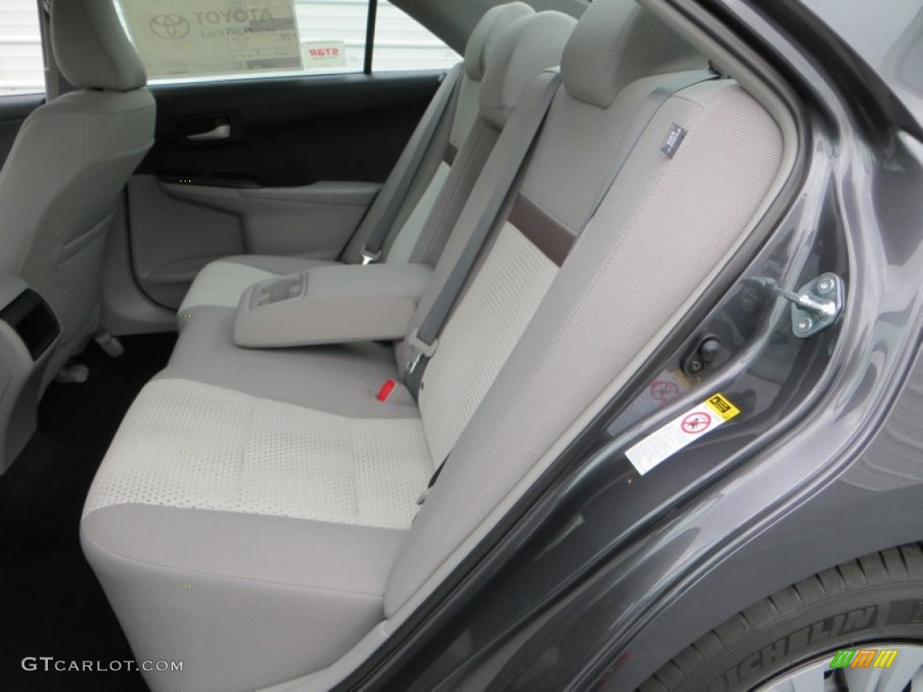 2013 Camry LE - Magnetic Gray Metallic / Ash photo #20