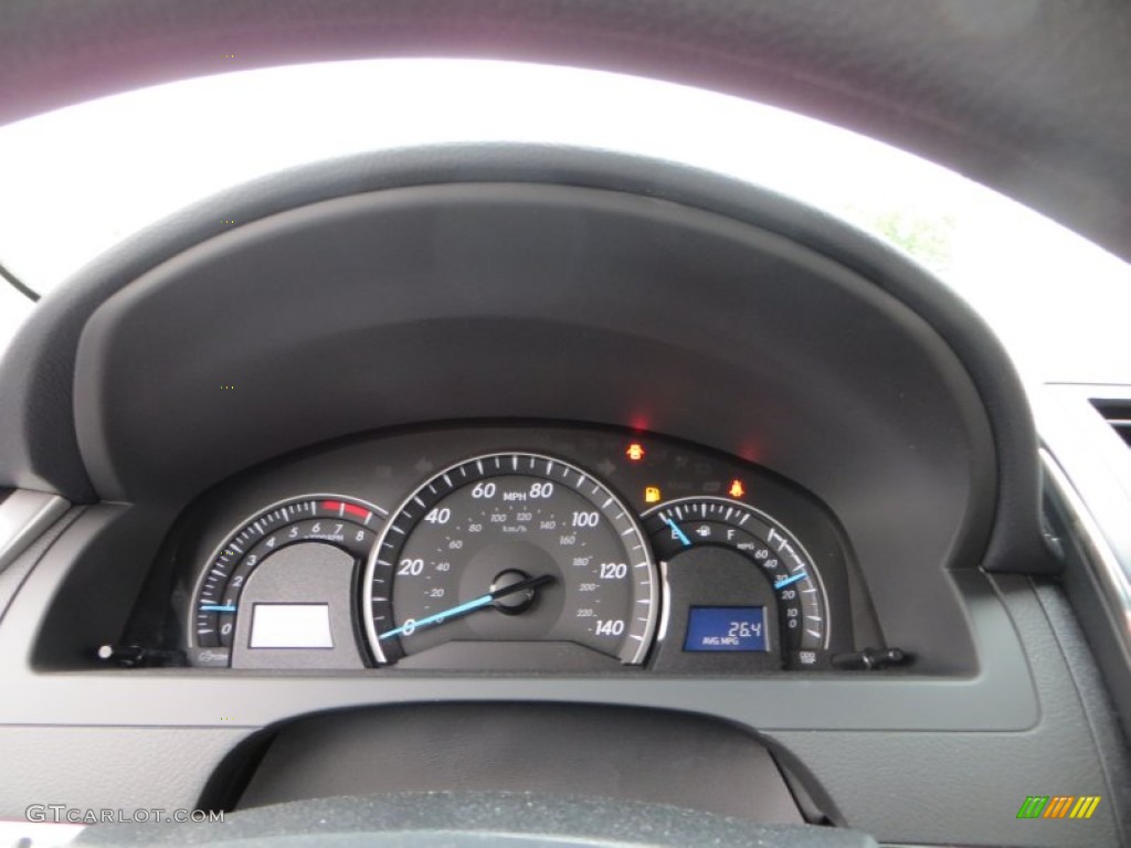 2013 Camry LE - Magnetic Gray Metallic / Ash photo #28