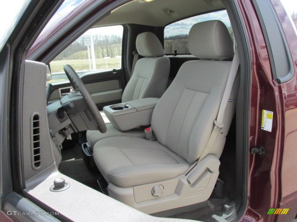 Medium Stone Interior 2010 Ford F150 XLT Regular Cab 4x4 Photo #79229143