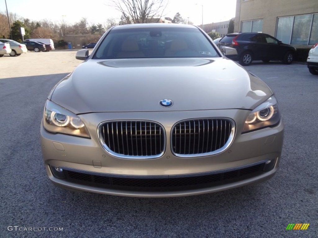 2010 7 Series 750Li xDrive Sedan - Milano Beige Metallic / Saddle/Black Nappa Leather photo #21