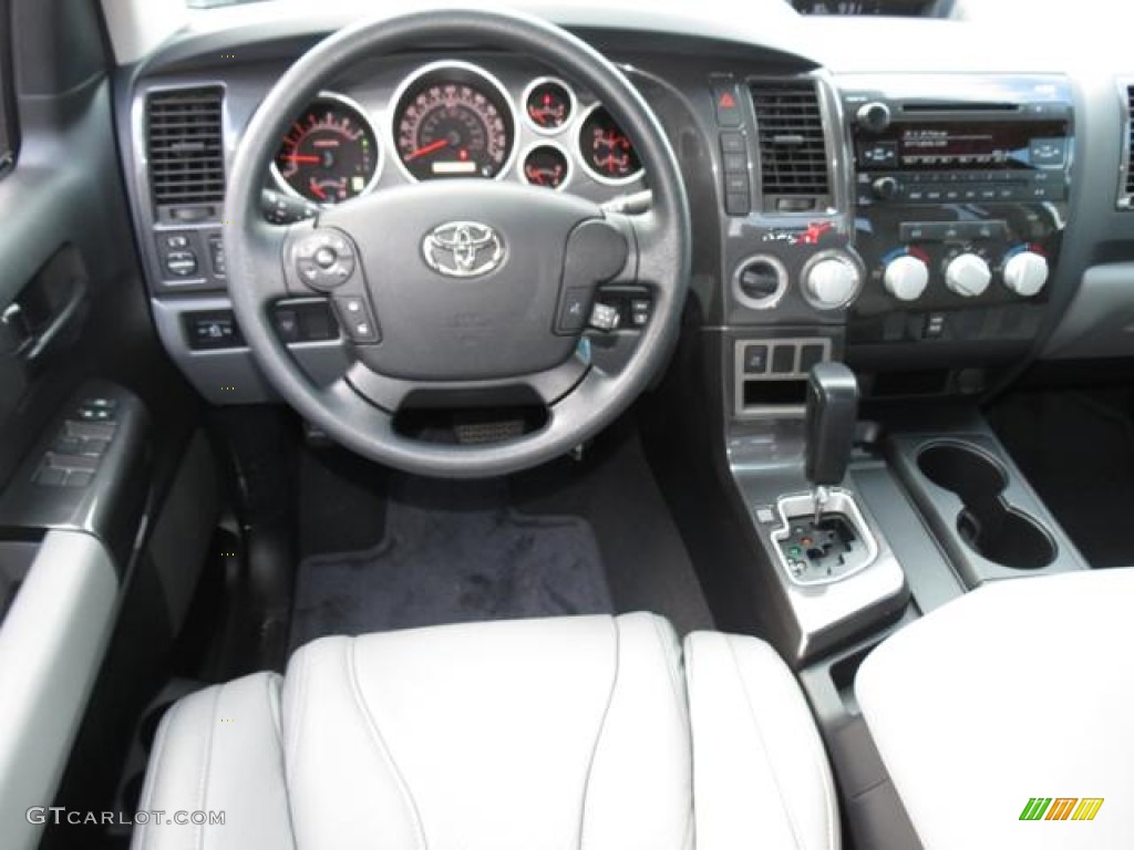 2013 Toyota Tundra XSP-X Double Cab 4x4 Graphite Dashboard Photo #79231147