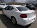 New Bright White - Avenger SE Photo No. 8