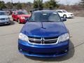 Blue Streak Pearl - Avenger SXT V6 Photo No. 3