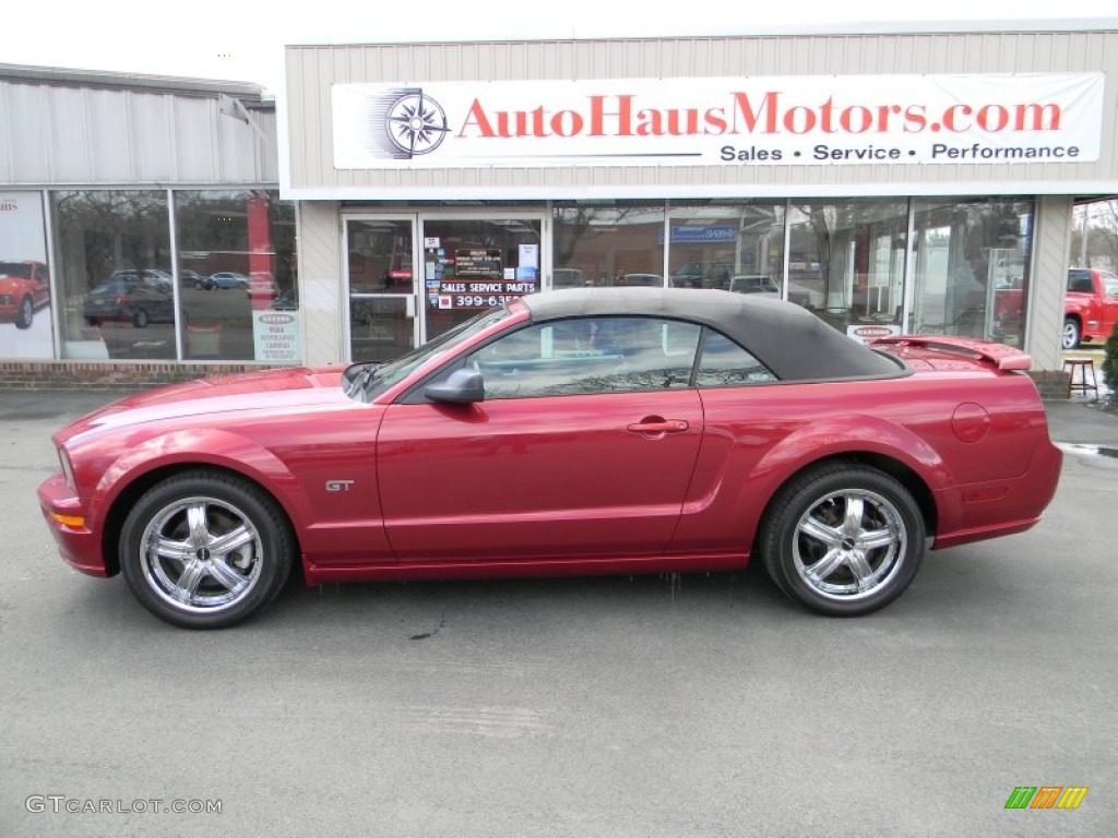 2006 Mustang GT Premium Convertible - Redfire Metallic / Dark Charcoal photo #2