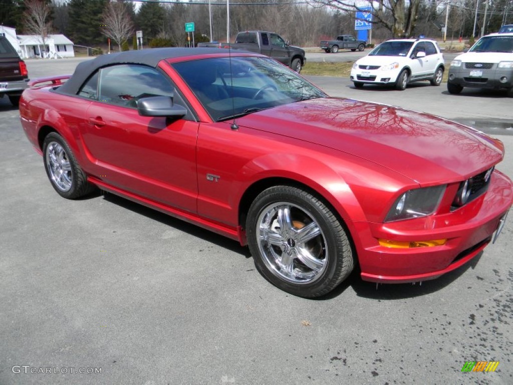 2006 Mustang GT Premium Convertible - Redfire Metallic / Dark Charcoal photo #8