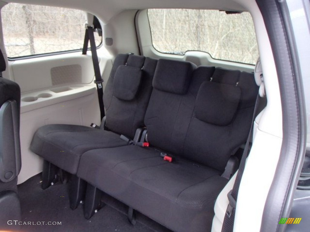 2013 Dodge Grand Caravan SE Rear Seat Photo #79233914