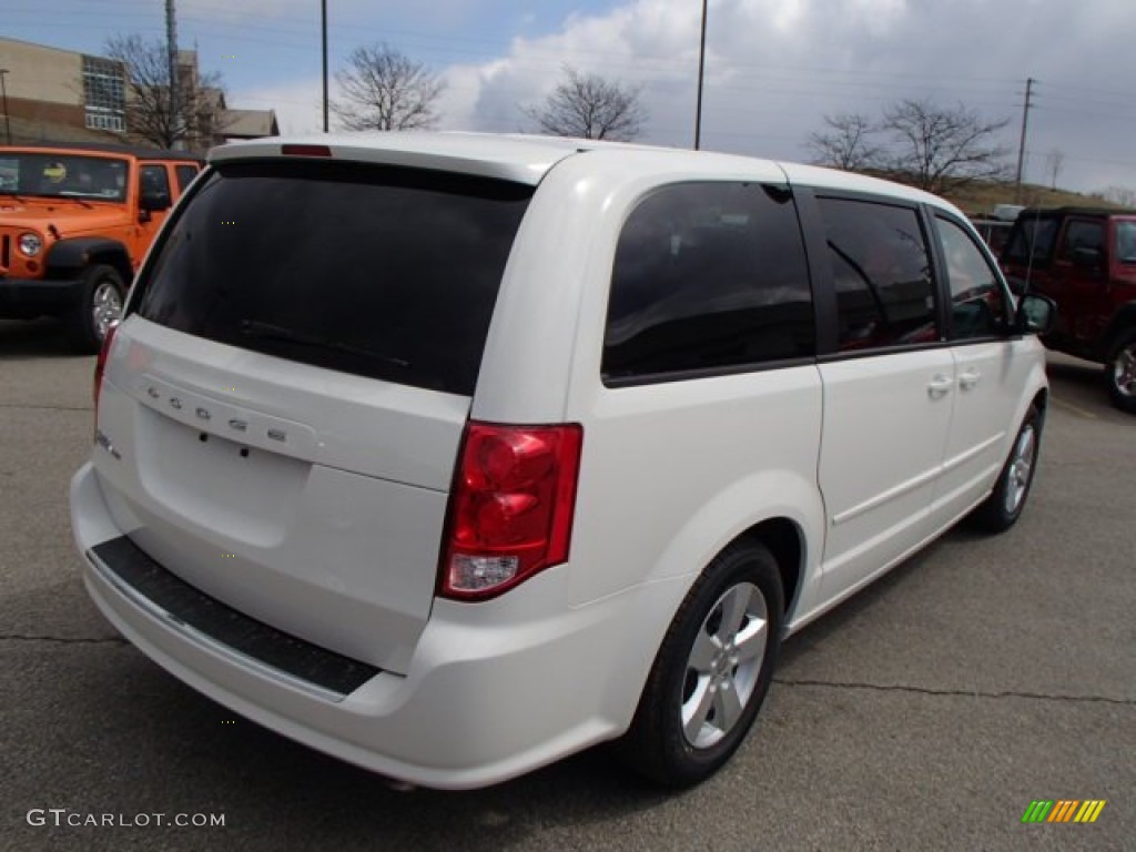 2013 Grand Caravan SE - Stone White / Black/Light Graystone photo #6