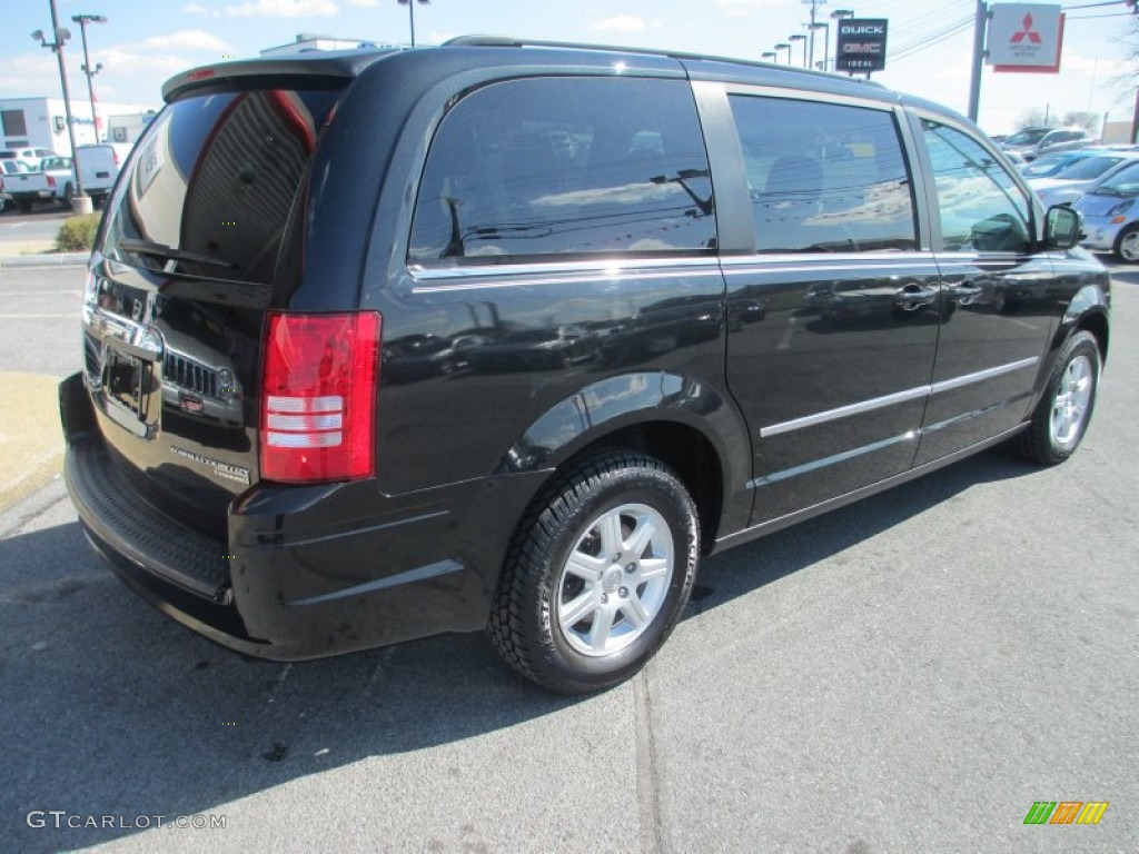 Brilliant Black Crystal Pearl 2010 Chrysler Town & Country Touring Exterior Photo #79234291