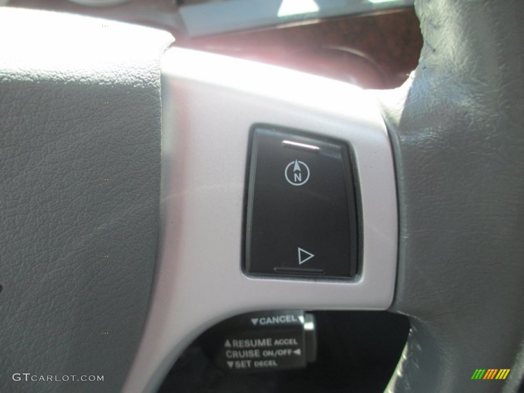 2010 Chrysler Town & Country Touring Controls Photo #79234555