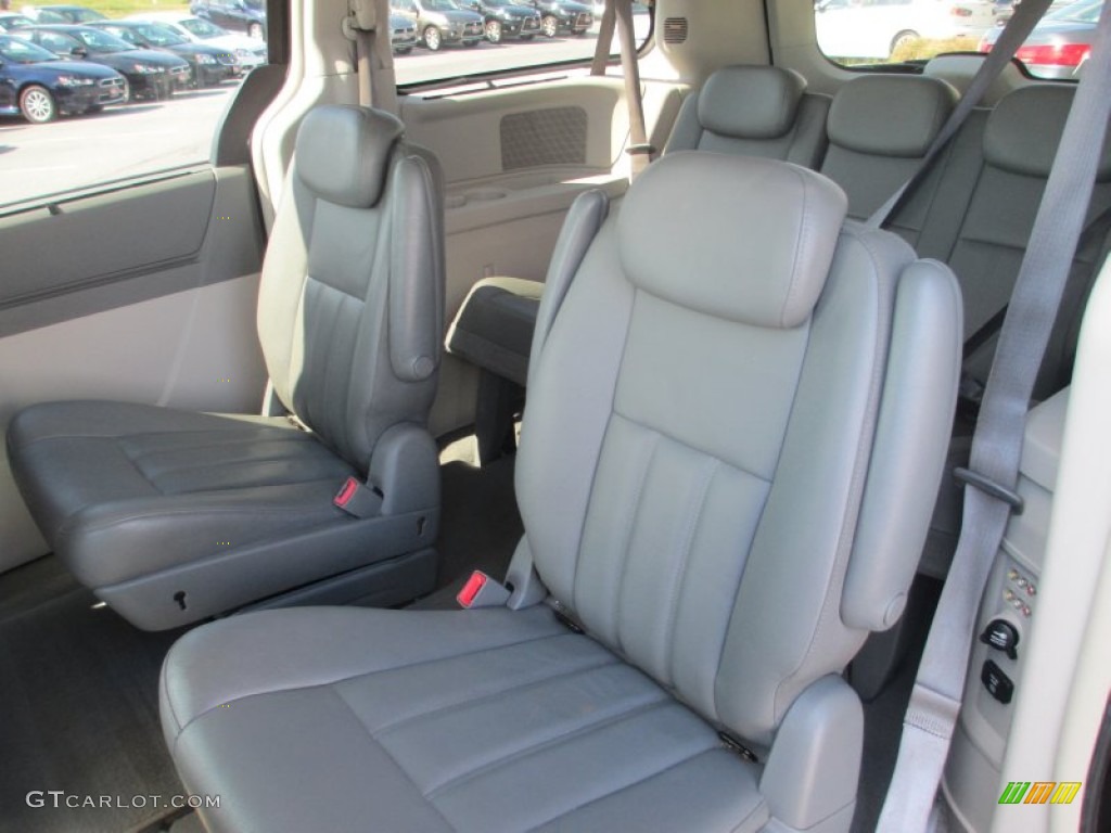 Dark Slate Gray/Light Shale Interior 2010 Chrysler Town & Country Touring Photo #79234768