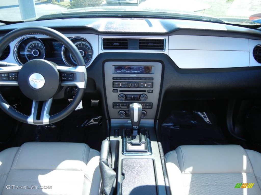 2013 Ford Mustang V6 Premium Convertible Stone Dashboard Photo #79236056