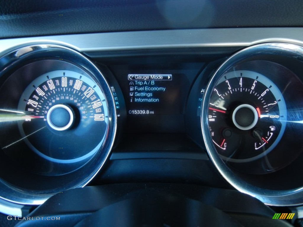 2013 Ford Mustang V6 Premium Convertible Gauges Photo #79236097