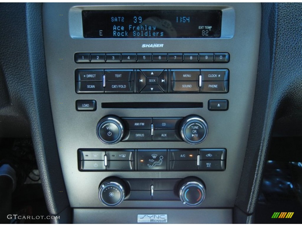 2013 Ford Mustang V6 Premium Convertible Controls Photo #79236117