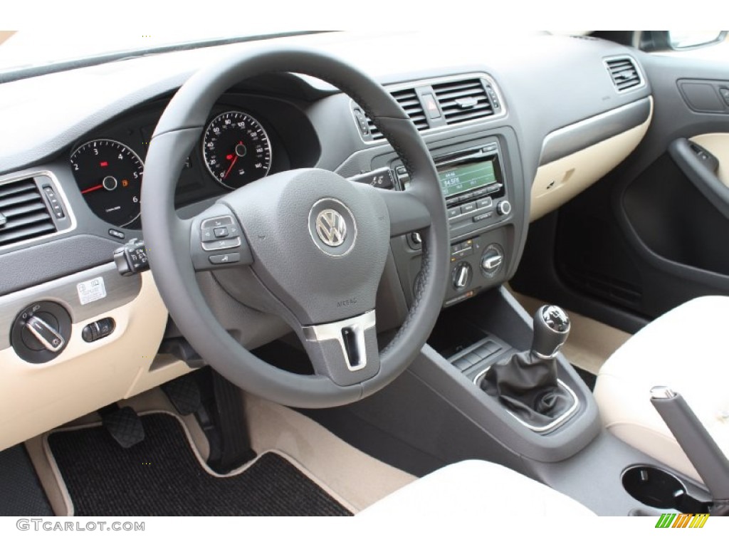 2013 Jetta TDI Sedan - Toffee Brown Metallic / Cornsilk Beige photo #12