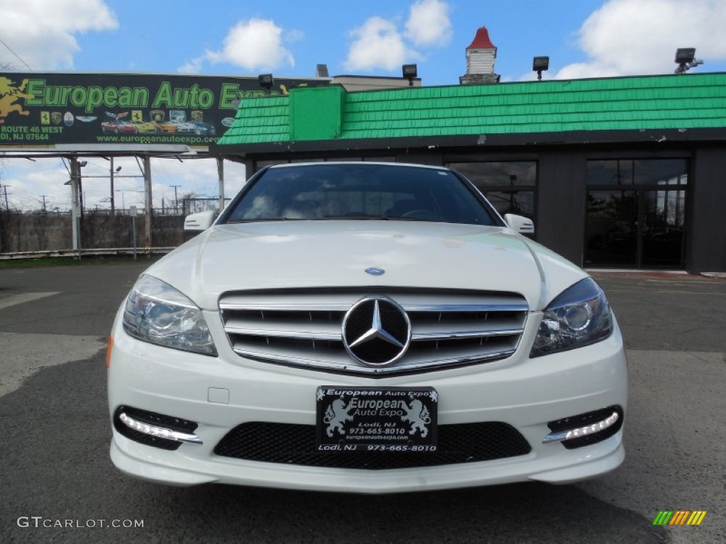 2011 C 300 Sport 4Matic - Arctic White / Black photo #2