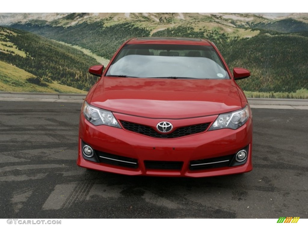 2013 Camry SE V6 - Barcelona Red Metallic / Black/Ash photo #2