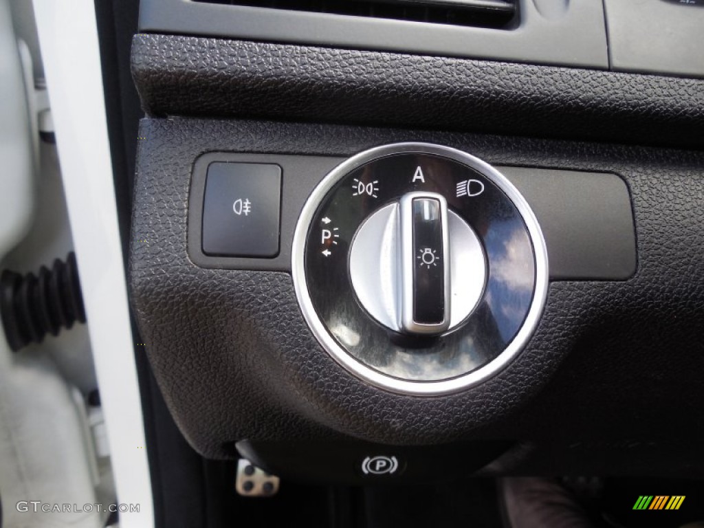 2011 C 300 Sport 4Matic - Arctic White / Black photo #11