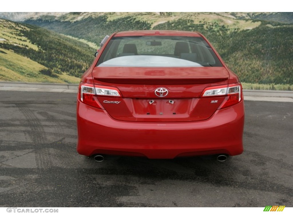 2013 Camry SE V6 - Barcelona Red Metallic / Black/Ash photo #4