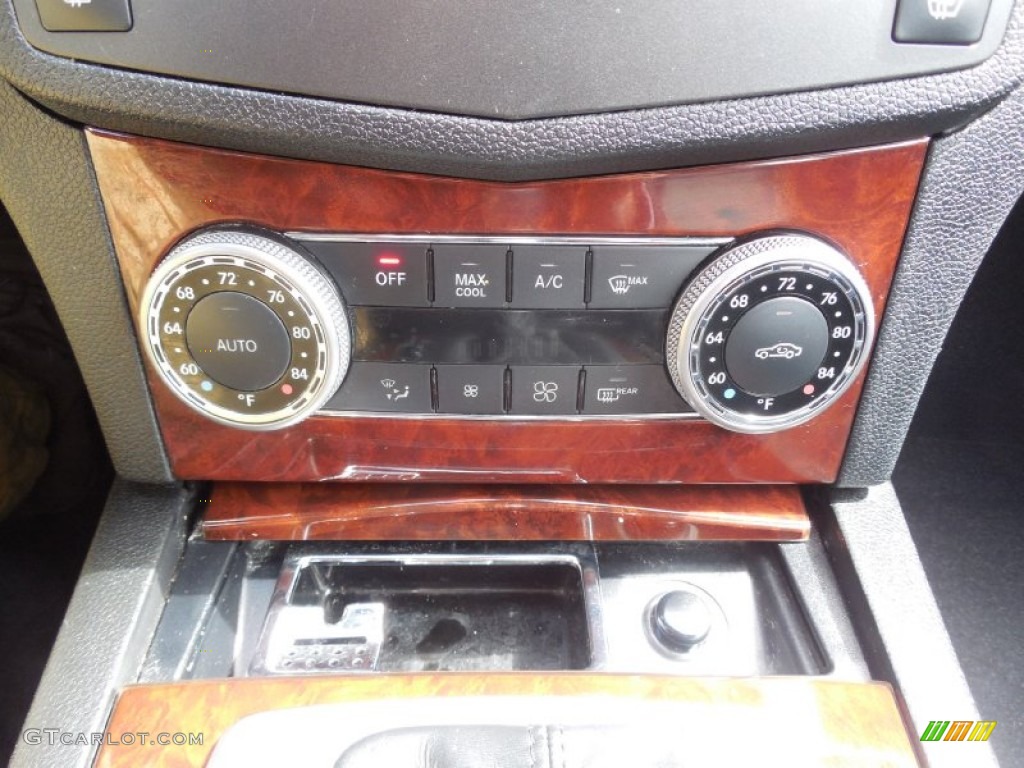 2011 C 300 Sport 4Matic - Arctic White / Black photo #18