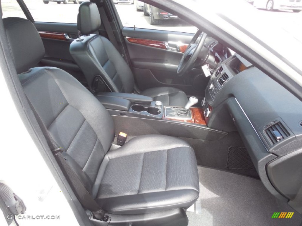 2011 C 300 Sport 4Matic - Arctic White / Black photo #22