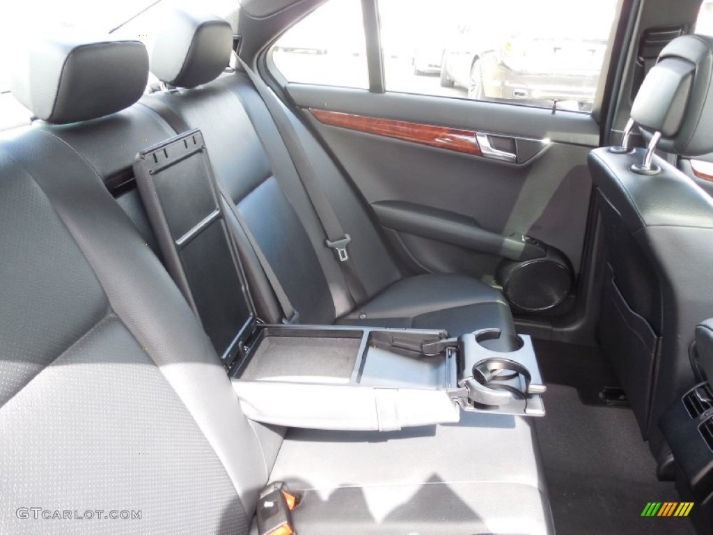 2011 C 300 Sport 4Matic - Arctic White / Black photo #26