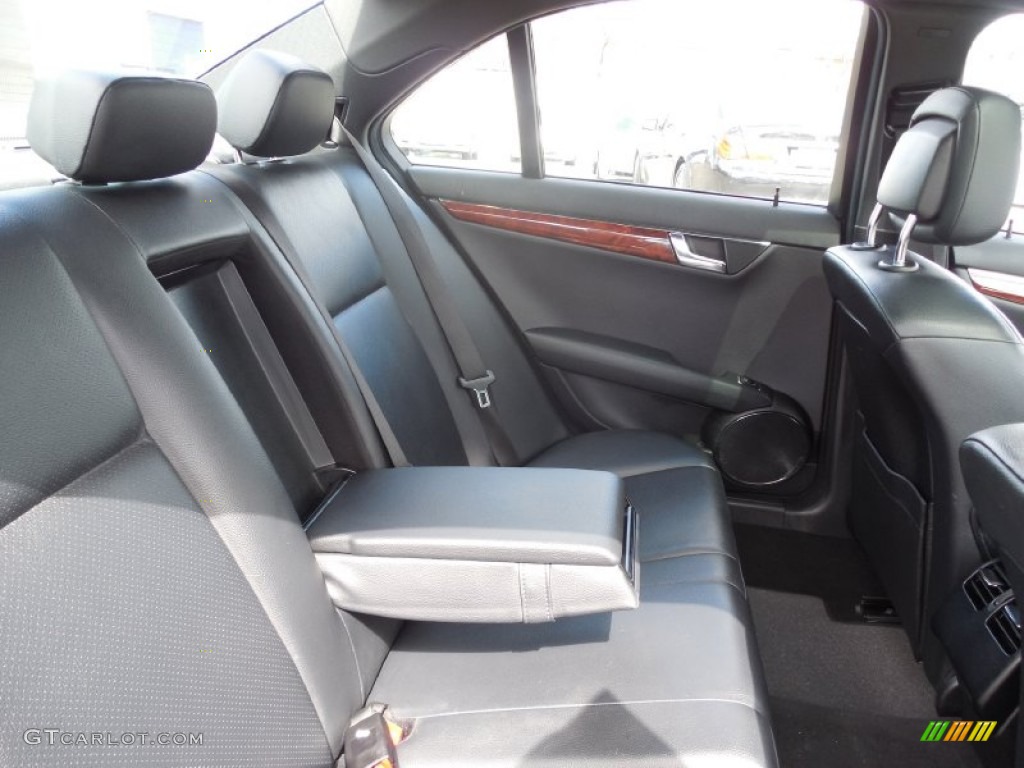 2011 C 300 Sport 4Matic - Arctic White / Black photo #27