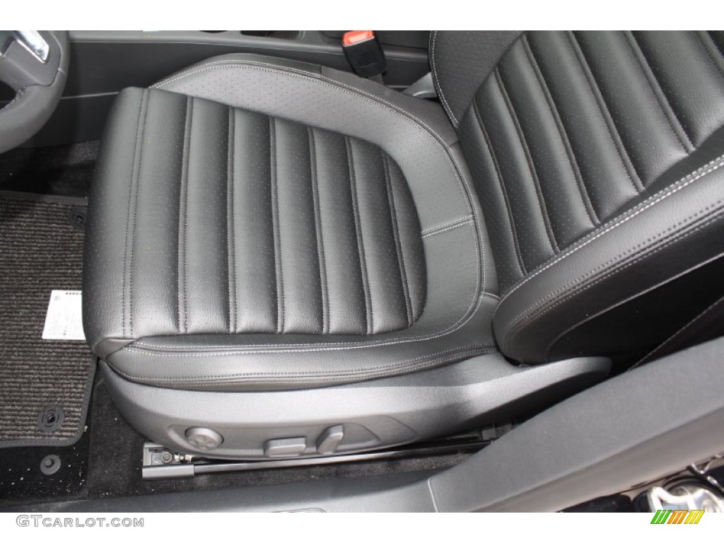 Black Interior 2013 Volkswagen CC R-Line Photo #79238334