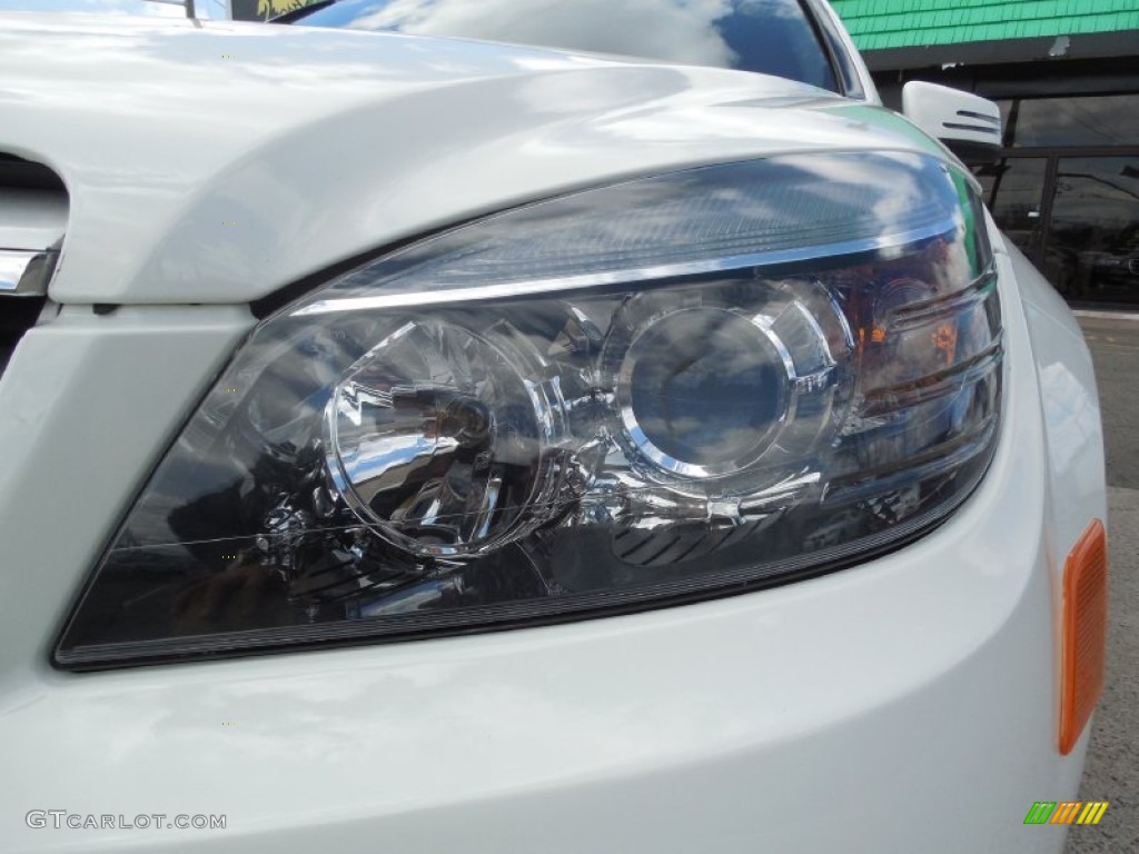 2011 C 300 Sport 4Matic - Arctic White / Black photo #34