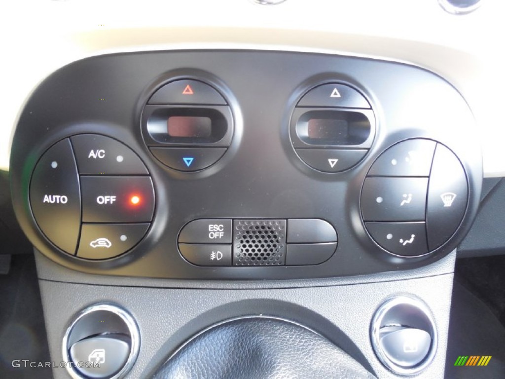 2012 Fiat 500 Sport Controls Photo #79238815