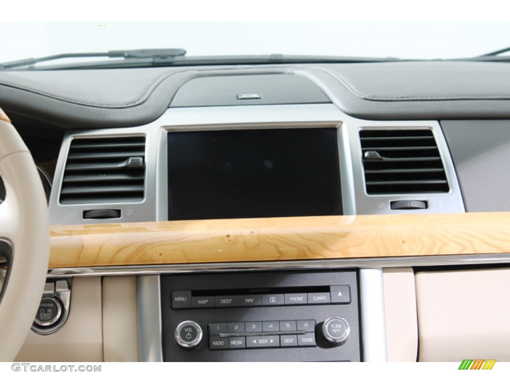 2010 Lincoln MKS EcoBoost AWD Controls Photo #79239937
