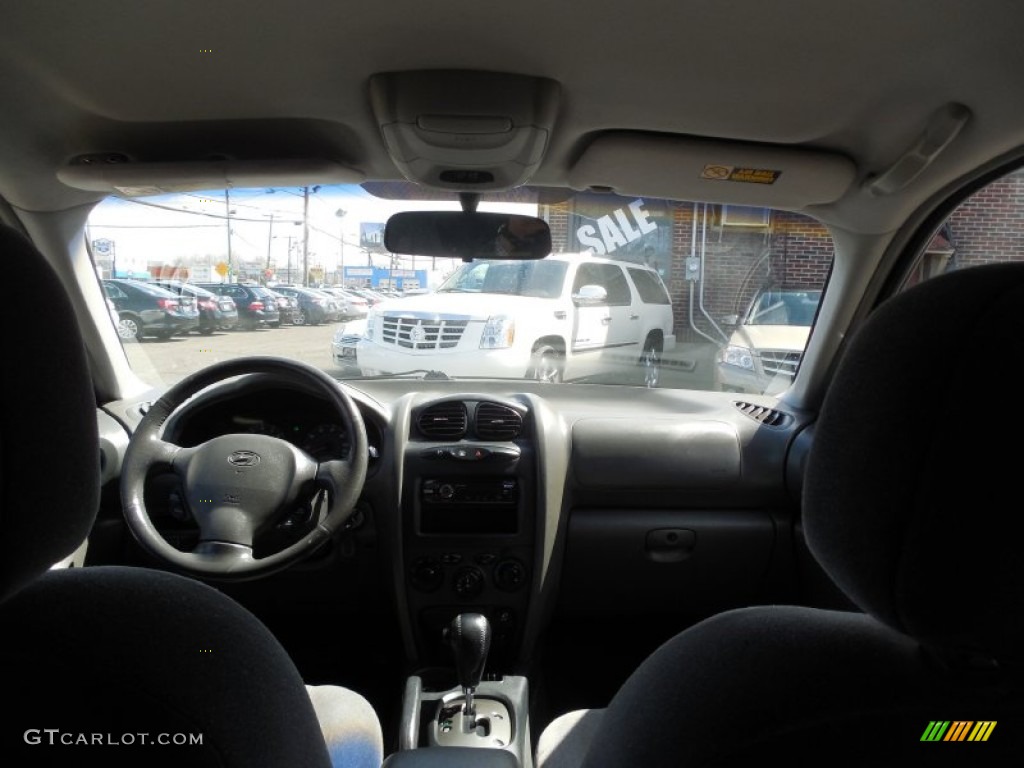 2001 Santa Fe LX V6 4WD - Obsidian Black / Gray photo #26