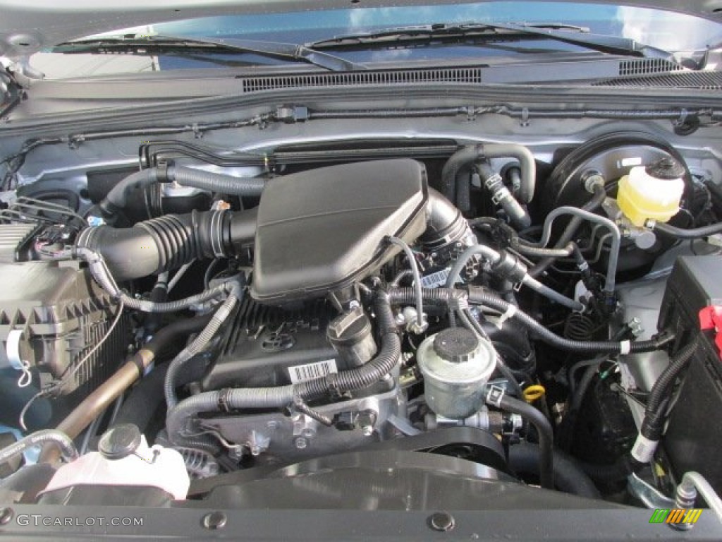 2012 Toyota Tacoma SR5 Access Cab 4x4 Engine Photos