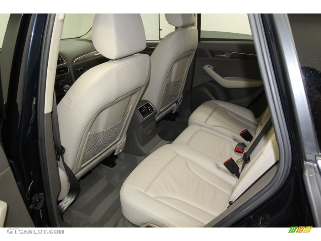 Cardamom Beige Interior 2010 Audi Q5 3.2 quattro Photo #79240784